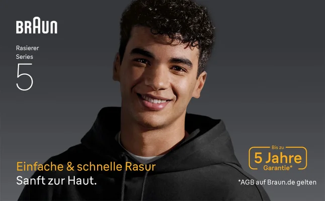 Ein lächelnder Mann mit rasiertem Gesicht. Der Text sagt: Einfache und schnelle Rasur.